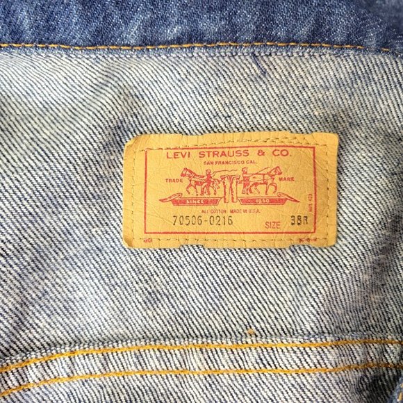 Levis Strauss & Co Denim Trucker Jacket 70506-0216 - Picture 4 of 4
